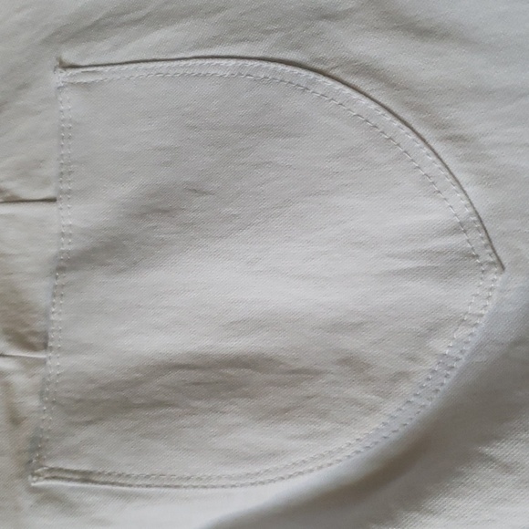 White Shorts Plus size - Picture 3 of 11
